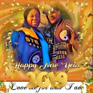 Meet your Posher, Crystal